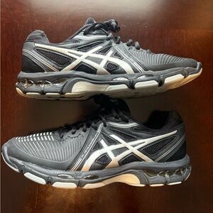 Asics Black & Silver Men's Athletic Sneakers